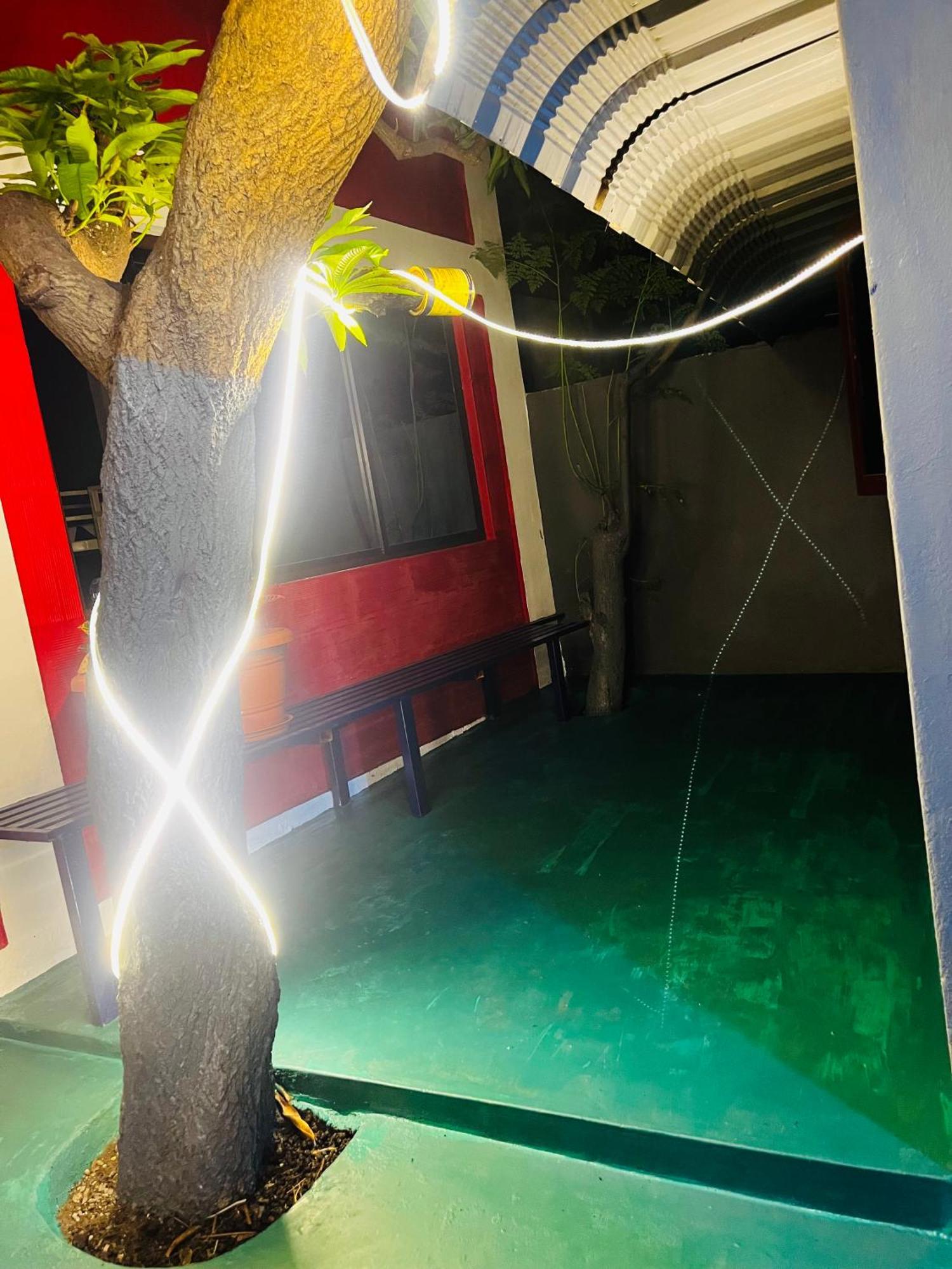 Hostel Kuruku Santhu Colive Pondicherry Eksteriør bilde
