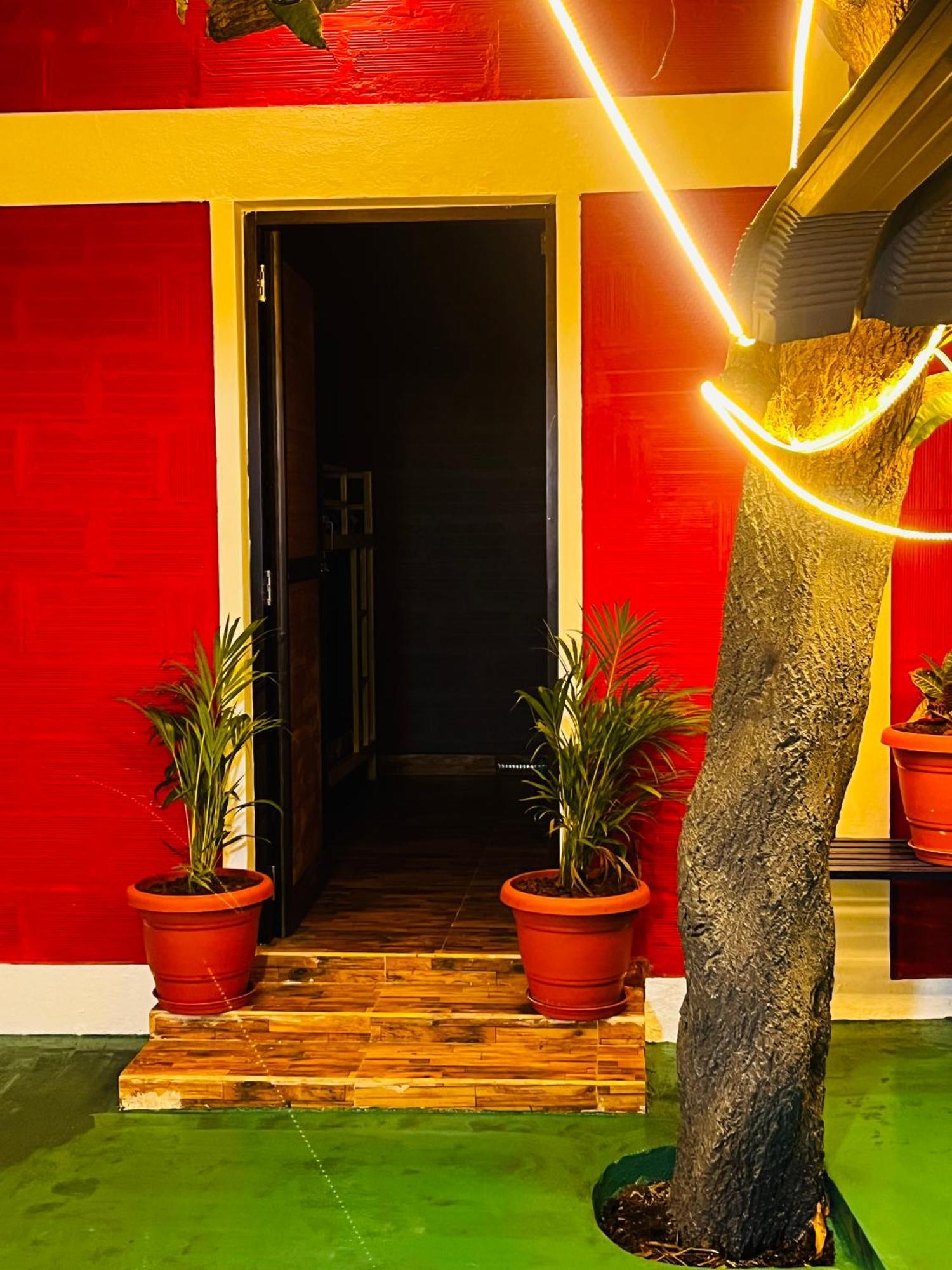 Hostel Kuruku Santhu Colive Pondicherry Eksteriør bilde